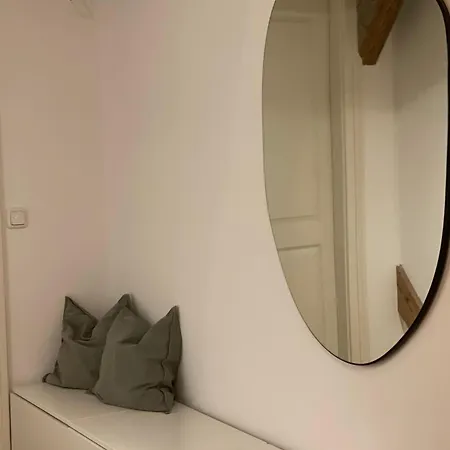 Maerzenbad Palais - Altstadt & Rathausblick Appartement