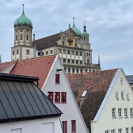 Maerzenbad Palais - Altstadt & Rathausblick شقة