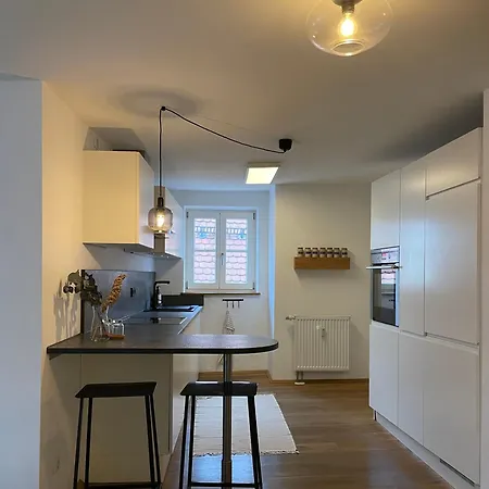 شقة Maerzenbad Palais - Altstadt & Rathausblick